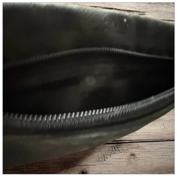 Michael Kors Austin Black Flat Continental Signature Wallet Leather Trim - Picture 7 of 16